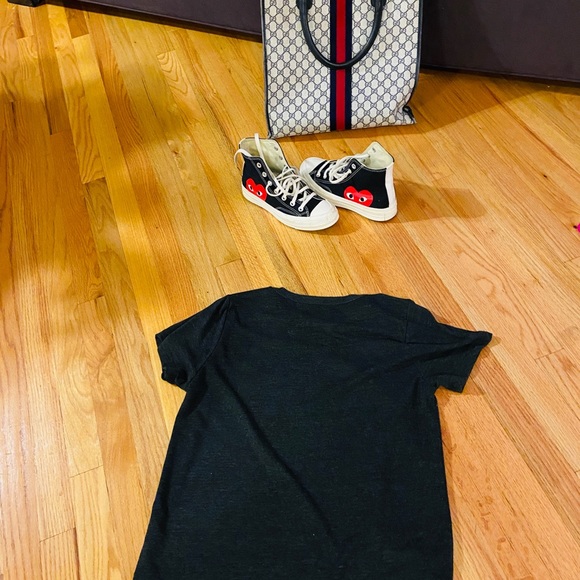 WORN A FEW TIMES CHASER SKELETON TEE SIZE MEDIUM - Picture 3 of 5